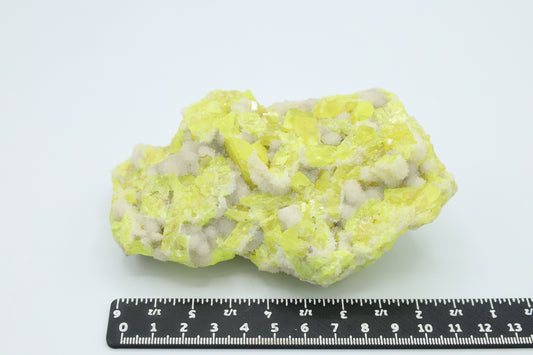 Schwefel mit Calcit